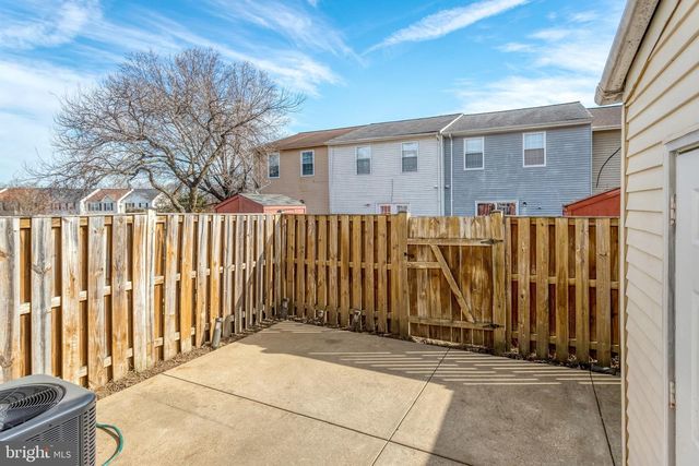 1856 FORT PULASKI CT, Dumfries, VA 22026