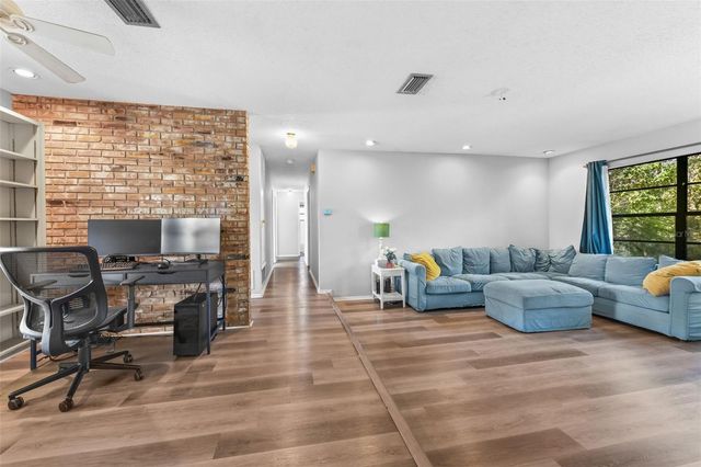 98 MARK DAVID COURT, Casselberry, FL 32707