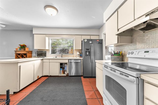 98 MARK DAVID COURT, Casselberry, FL 32707