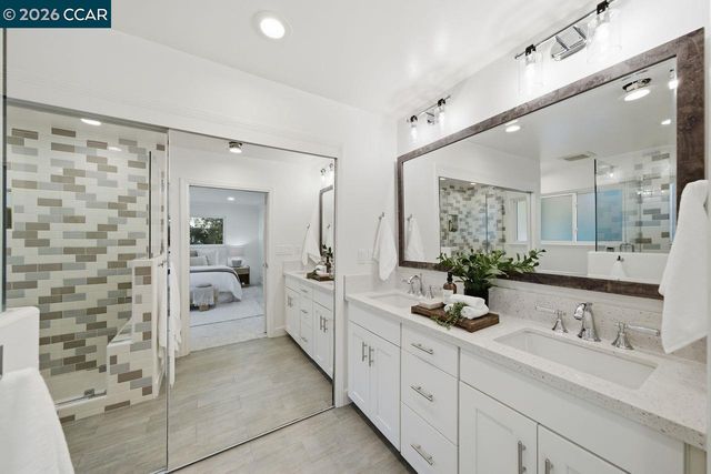 559 Old Orchard Dr, Danville, CA 94526