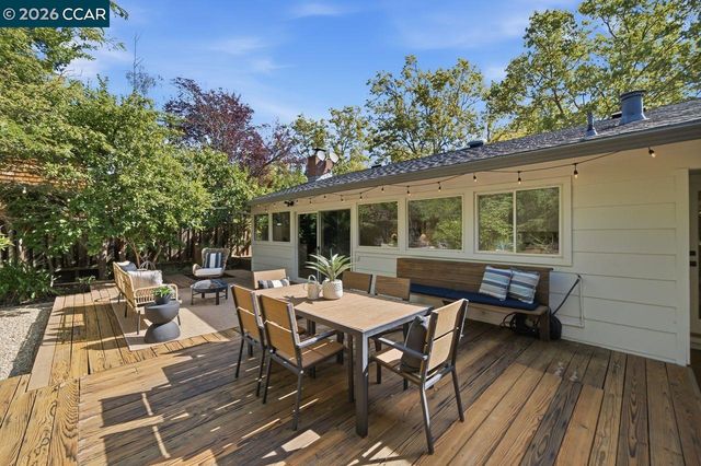 559 Old Orchard Dr, Danville, CA 94526