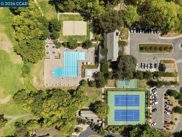 559 Old Orchard Dr, Danville, CA 94526