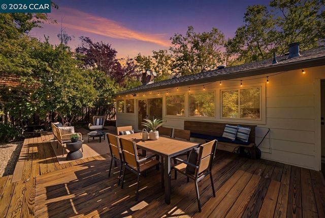 559 Old Orchard Dr, Danville, CA 94526
