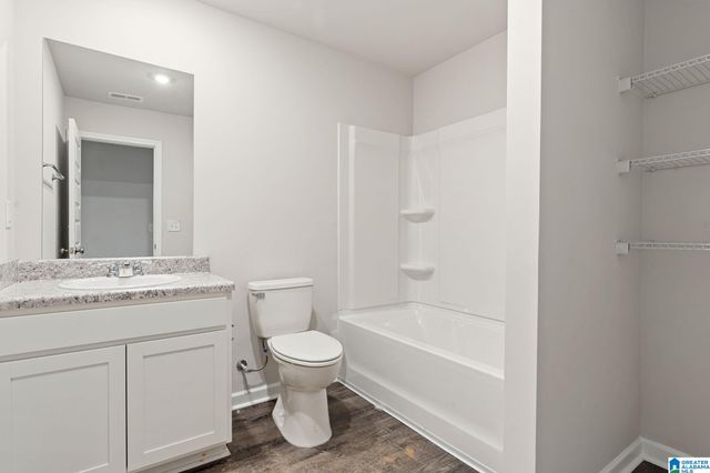 346 AMBER AVENUE, Calera, AL 35040