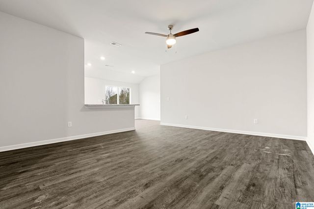 346 AMBER AVENUE, Calera, AL 35040