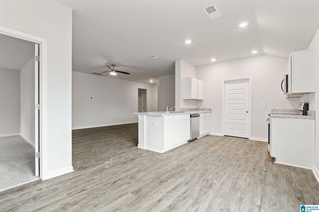 346 AMBER AVENUE, Calera, AL 35040