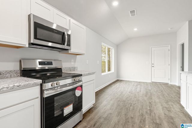 346 AMBER AVENUE, Calera, AL 35040