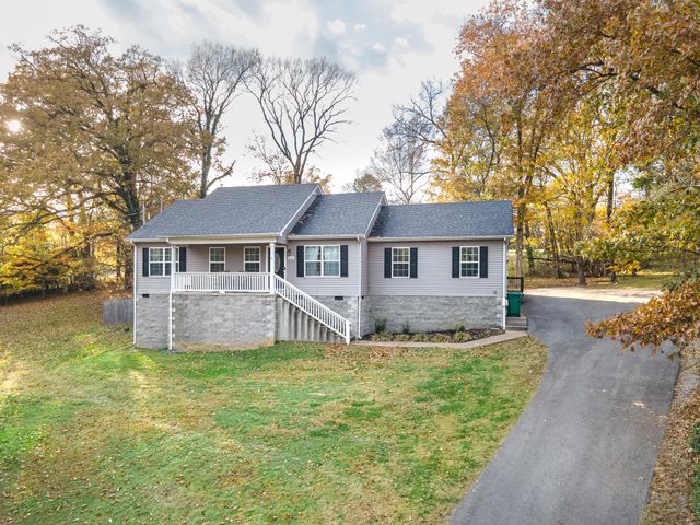 628 Ashwood Ave, Lewisburg, TN 37091