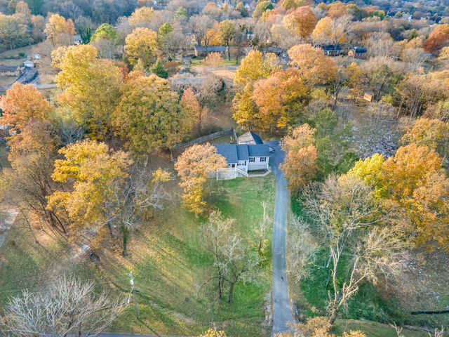 628 Ashwood Ave, Lewisburg, TN 37091