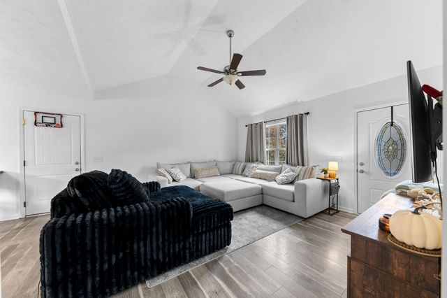 628 Ashwood Ave, Lewisburg, TN 37091