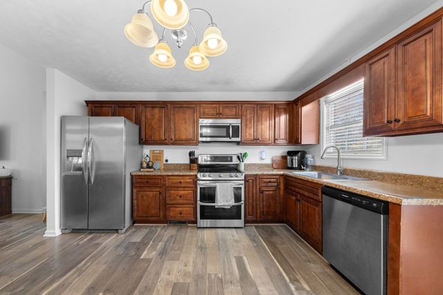 628 Ashwood Ave, Lewisburg, TN 37091