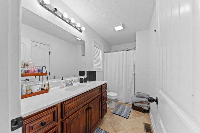 628 Ashwood Ave, Lewisburg, TN 37091