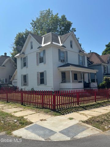 10 Dean Street, Gloversville, NY 12078