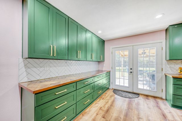 13533 Charcoal Lane, Farmers Branch, TX 75234