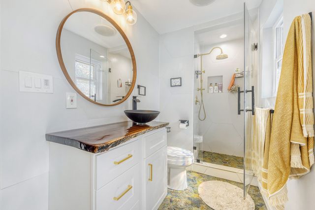 13533 Charcoal Lane, Farmers Branch, TX 75234