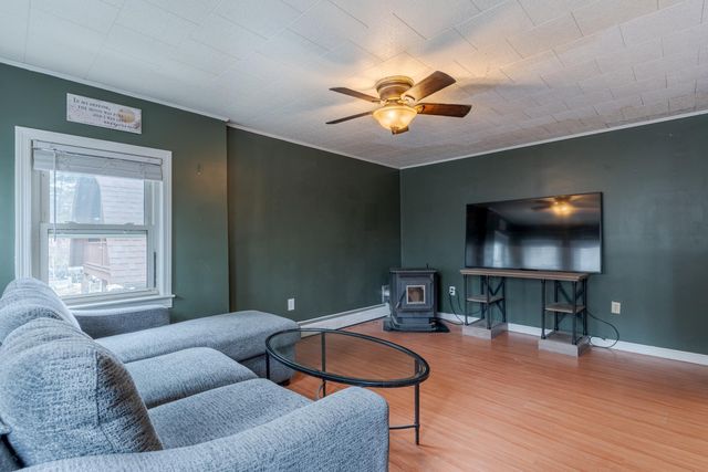 37 Glen Street, Sanford, ME 04073