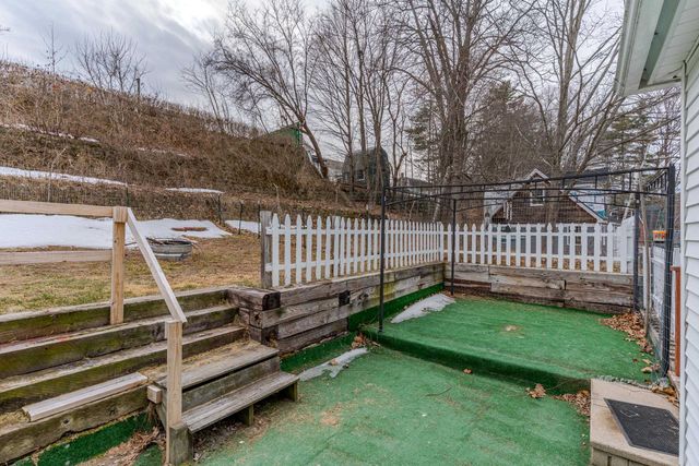 37 Glen Street, Sanford, ME 04073