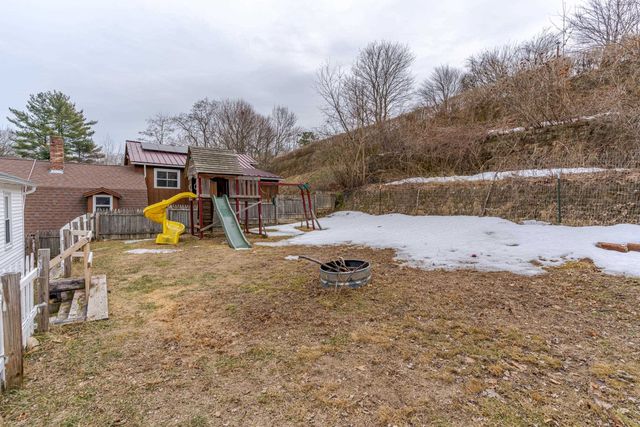 37 Glen Street, Sanford, ME 04073