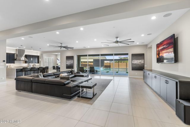 9641 W Monte Lindo Lane, Peoria, AZ 85383