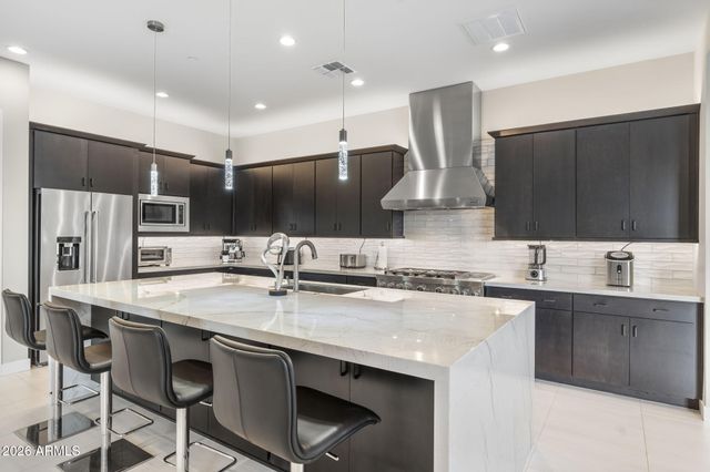 9641 W Monte Lindo Lane, Peoria, AZ 85383