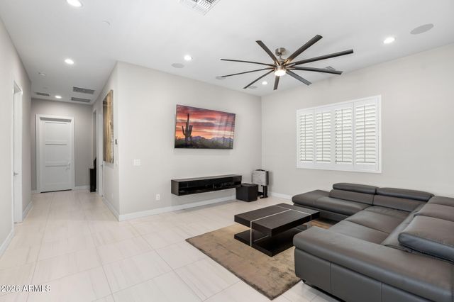 9641 W Monte Lindo Lane, Peoria, AZ 85383