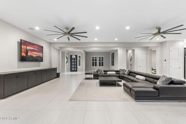 9641 W Monte Lindo Lane, Peoria, AZ 85383