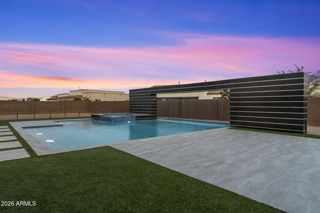 9641 W Monte Lindo Lane, Peoria, AZ 85383