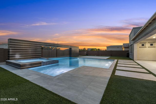9641 W Monte Lindo Lane, Peoria, AZ 85383