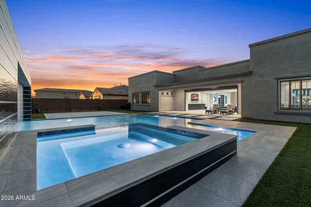 9641 W Monte Lindo Lane, Peoria, AZ 85383
