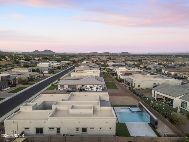 9641 W Monte Lindo Lane, Peoria, AZ 85383