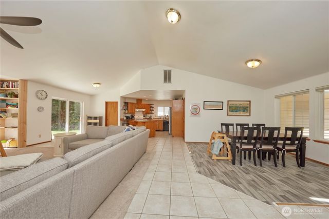 3903 NW Martha Lane, Silverdale, WA 98383