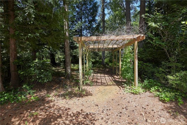 3903 NW Martha Lane, Silverdale, WA 98383