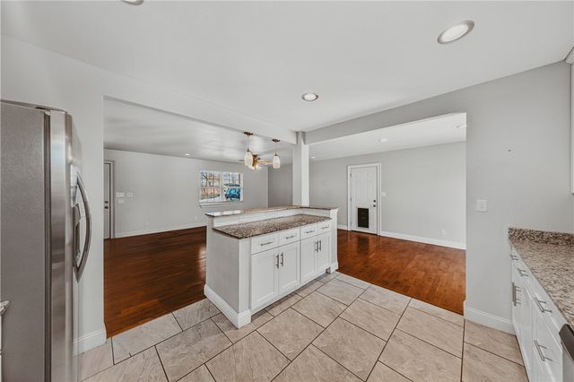 8512 Pine Ridge Drive, Rogers, AR 72756