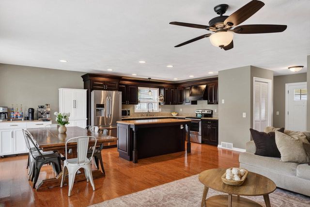 675 Grace Street, Verona, WI 53593