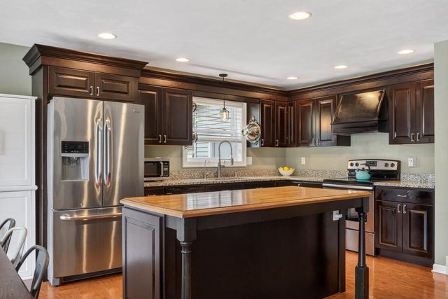 675 Grace Street, Verona, WI 53593