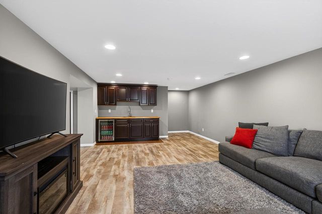 675 Grace Street, Verona, WI 53593
