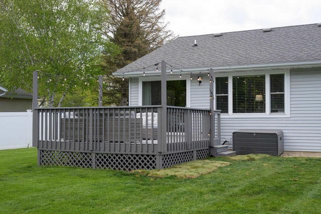 675 Grace Street, Verona, WI 53593