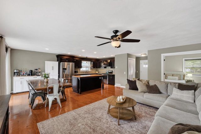 675 Grace Street, Verona, WI 53593