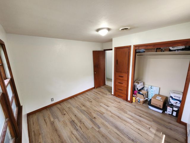 100 Sunset Heights, Cassville, MO 65625