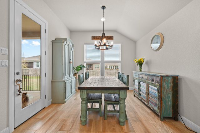 228 Helena LN, Kyle, TX 78640