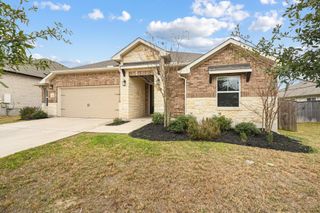 228 Helena LN, Kyle, TX 78640