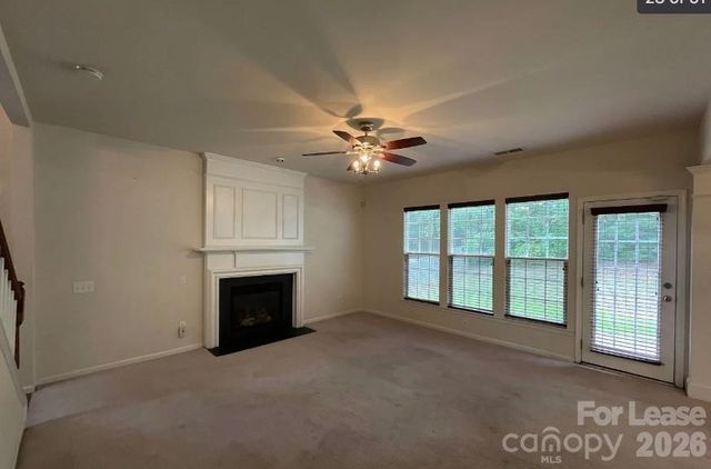 11142 Cypress View Drive, Charlotte, NC 28262