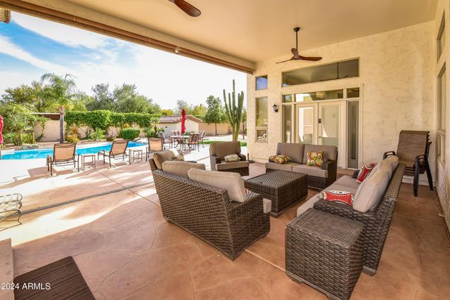 30009 N 58TH Street, Cave Creek, AZ 85331