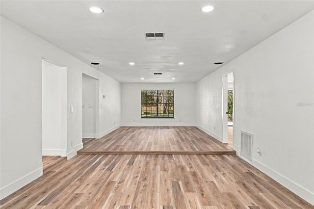 5413 BERNADETTE DRIVE, Zephyrhills, FL 33541