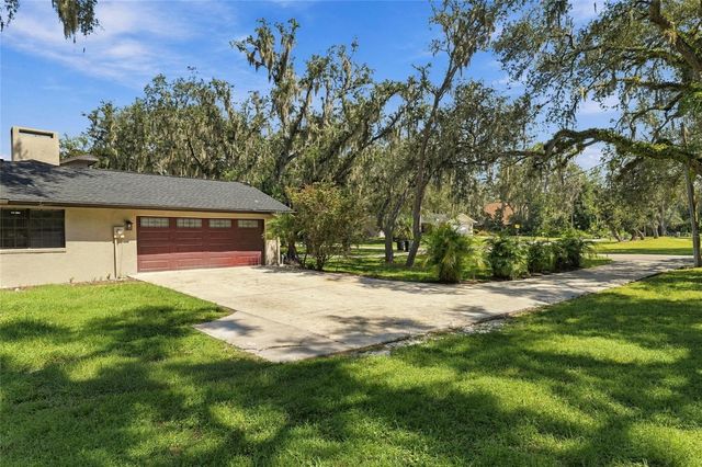 5413 BERNADETTE DRIVE, Zephyrhills, FL 33541