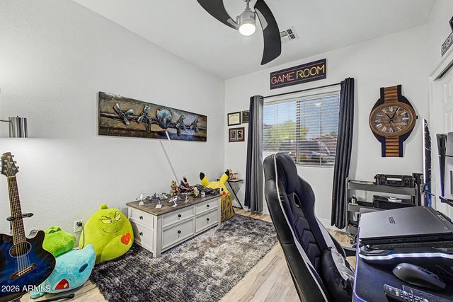 4924 W HARWELL Road, Laveen, AZ 85339