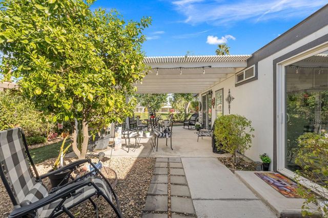 73450 Country Club Drive 277, Palm Desert, CA 92260