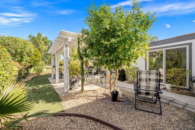 73450 Country Club Drive 277, Palm Desert, CA 92260