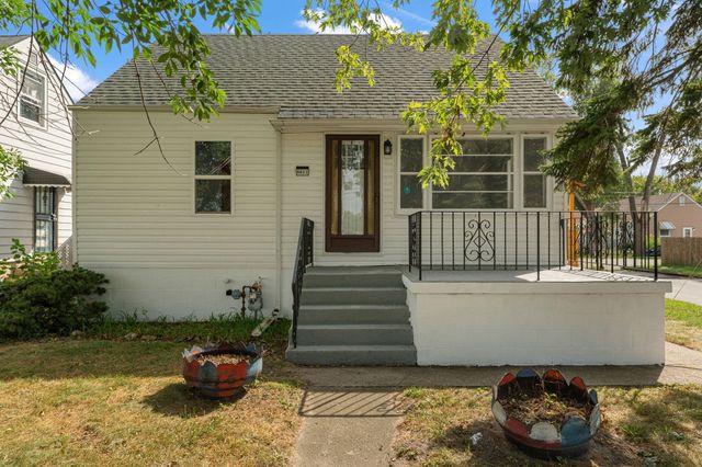 6823 Columbia Avenue, Hammond, IN 46324