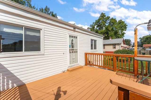 6823 Columbia Avenue, Hammond, IN 46324